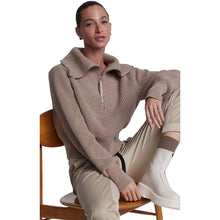 
                        
                          Load image into Gallery viewer, Varley Mentone Womens Half Zip Pullover - Light Taupe/L
                        
                       - 5