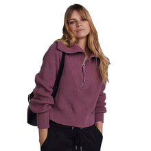 
                        
                          Load image into Gallery viewer, Varley Mentone Womens Half Zip Pullover - Rose Brown/L
                        
                       - 7