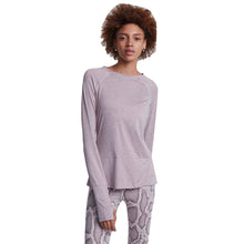 
                        
                          Load image into Gallery viewer, Varley Clara Womens Long Sleeve Shirt
                        
                       - 3