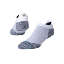 
                        
                          Load image into Gallery viewer, Stance Run Tab ST Unisex No Show Socks - White/L
                        
                       - 2
