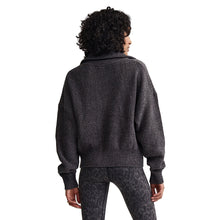 
                        
                          Load image into Gallery viewer, Varley Elwood Knit Deep Charcoal Womens Sweater
                        
                       - 2