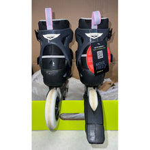 
                        
                          Load image into Gallery viewer, Rollerblade Macroblade 110 Women Inline Sk 27657
                        
                       - 5