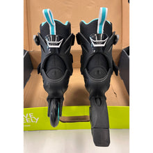 
                        
                          Load image into Gallery viewer, Rollerblade Zetrablade Elite W Inline Skate 30113
                        
                       - 3