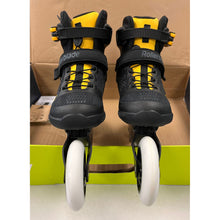 
                        
                          Load image into Gallery viewer, Rollerblade Macrobld 100 3WD M Inline Skates 30253
                        
                       - 2
