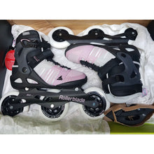 
                        
                          Load image into Gallery viewer, Rollerblade Macroblade 110 Wmn Inline Skate 30548
                        
                       - 2