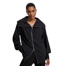 
                        
                          Load image into Gallery viewer, Varley Ells Womens Jacket - Black/L
                        
                       - 1