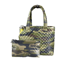 
                        
                          Load image into Gallery viewer, Oliver Thomas Wingwoman Large Tote Bag
                        
                       - 19