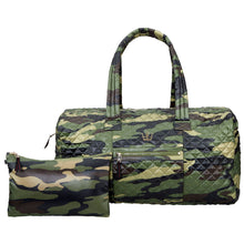 
                        
                          Load image into Gallery viewer, Oliver Thomas Wanderlust Weekender Duffle Bag
                        
                       - 5