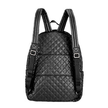 
                        
                          Load image into Gallery viewer, Oliver Thomas Wingwoman Laptop Backpack
                        
                       - 5